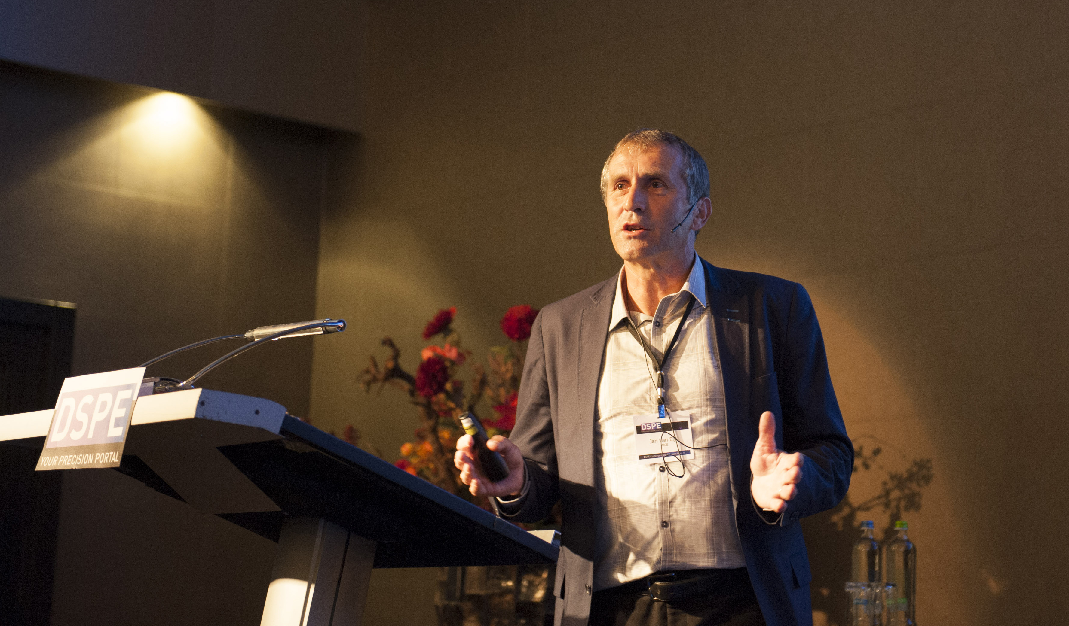 Jan van Eijk speaks at the DSPE Conference on Precision Mechatronics
